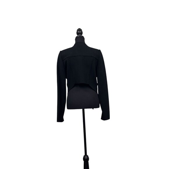 Elegant Black Blazer for Women - Picture 10 of 10